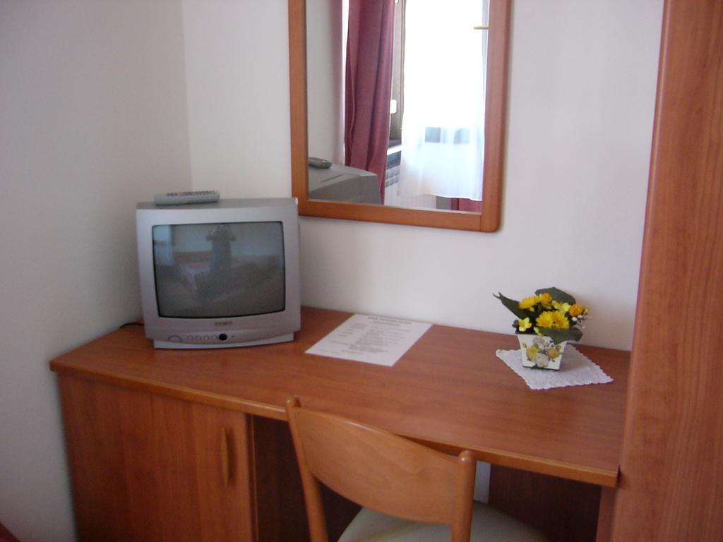 Bed and Breakfast Nonna Alda В'яреджо Номер фото