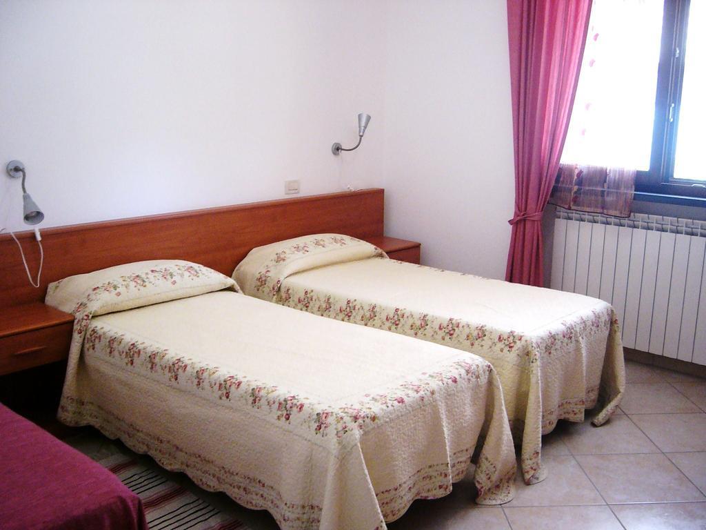 Bed and Breakfast Nonna Alda В'яреджо Номер фото